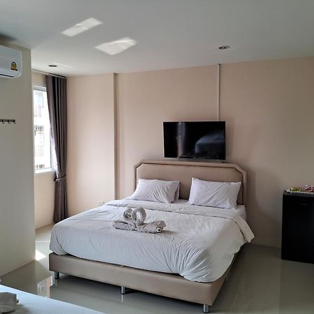 เคทู เกสเฮาส์ Hotel Chonburi Ngoại thất bức ảnh