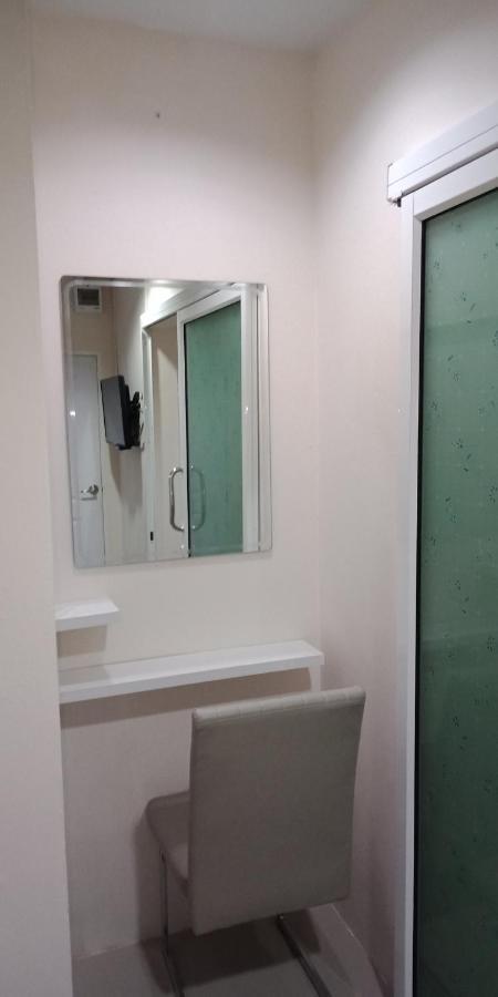 เคทู เกสเฮาส์ Hotel Chonburi Ngoại thất bức ảnh