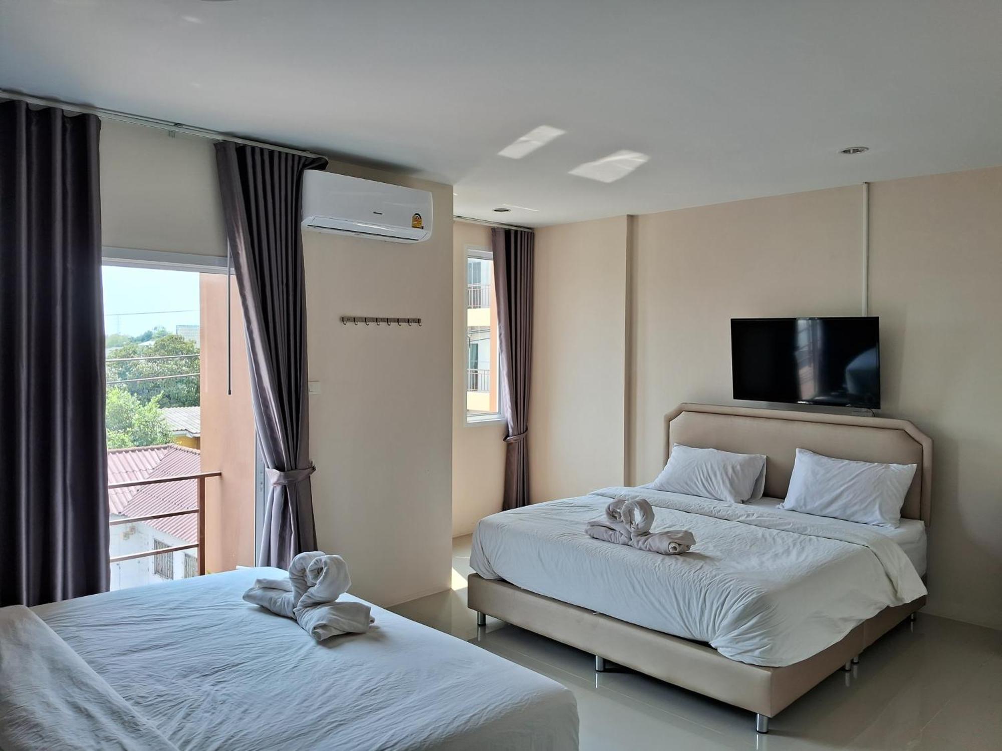 เคทู เกสเฮาส์ Hotel Chonburi Ngoại thất bức ảnh