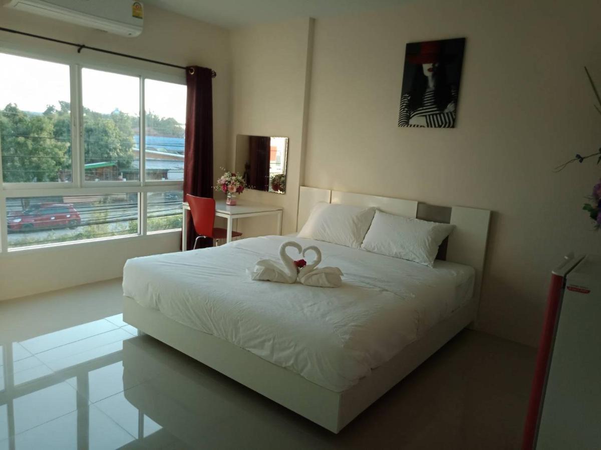 เคทู เกสเฮาส์ Hotel Chonburi Ngoại thất bức ảnh
